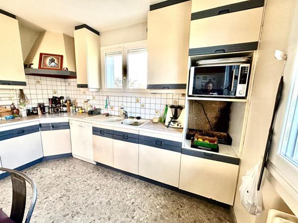 Maison 5 pièce(s) 140 m2