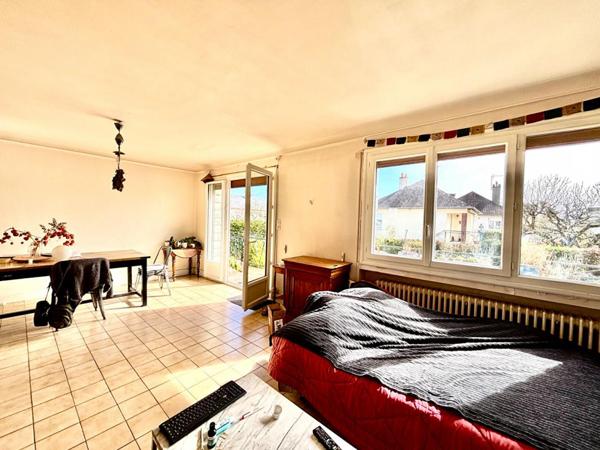 Maison 5 pièce(s) 140 m2