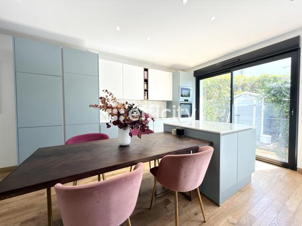 Maison
         5 pièces
        - 110 m² Exclusivité 499 000 € *