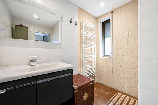 Appartement Nogent Sur Marne 4 pièce(s) 108.53 m2