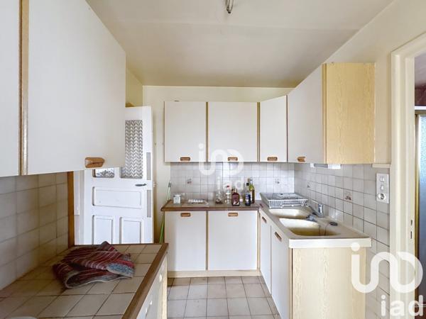 Maison à vendre 5 pièces 97 m² Vézins-de-Lévézou