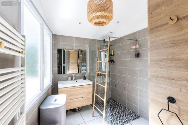 Maison à vendre à Bordeaux en Gironde (33000), ref : 33010/66   
Fondaudège