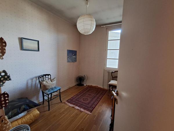 Maison  6 pièce(s) 177 m2