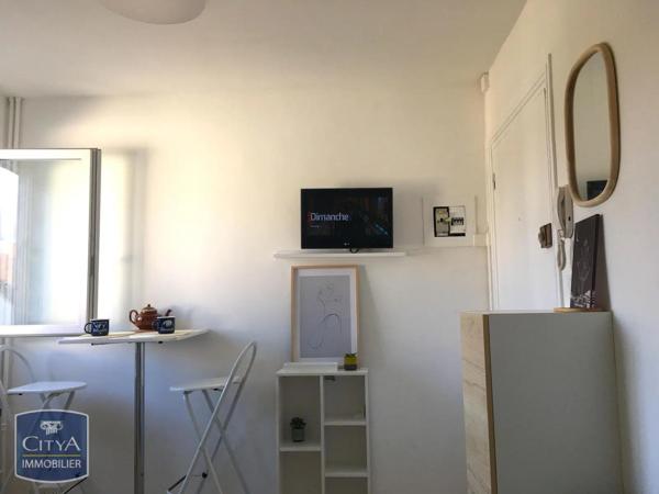 Appartement à louer 1 pièce 10.33m²