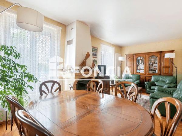 À vendre Maison 5 pièces 70.14 m² - Antony 92160