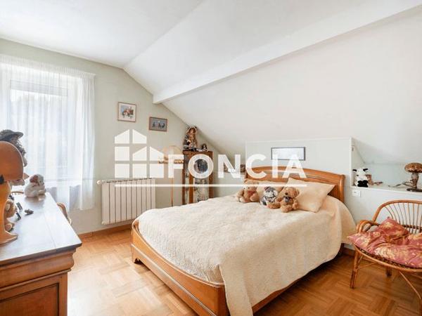 À vendre Maison 5 pièces 70.14 m² - Antony 92160