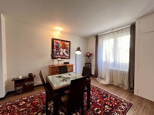 Appartement
         4 pièces
        - 81 m²