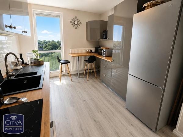 Appartement à vendre 3 pièces 75m² Cambrai (59400)