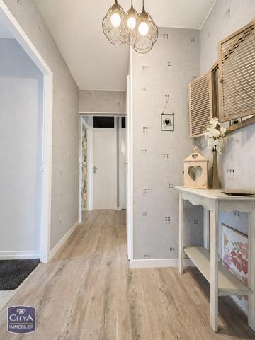 Appartement à vendre 3 pièces 75m² Cambrai (59400)