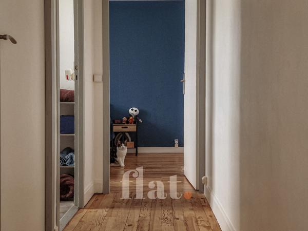 APPT T3 55 m2 / 2 CH / Longchamp + PARKING + BALCON