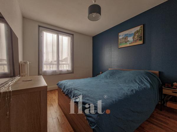 APPT T3 55 m2 / 2 CH / Longchamp + PARKING + BALCON