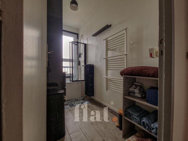 APPT T3 55 m2 / 2 CH / Longchamp + PARKING + BALCON