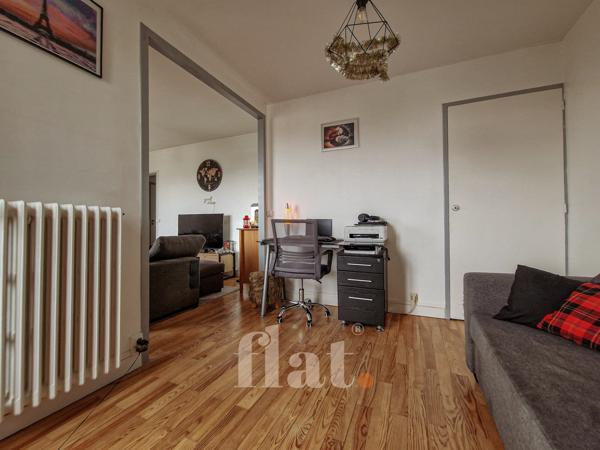 APPT T3 55 m2 / 2 CH / Longchamp + PARKING + BALCON