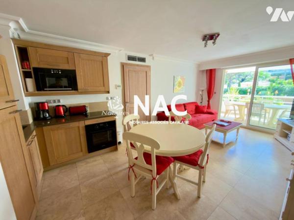 Appartement + parking dans une belle résidence sécurisée avec piscine