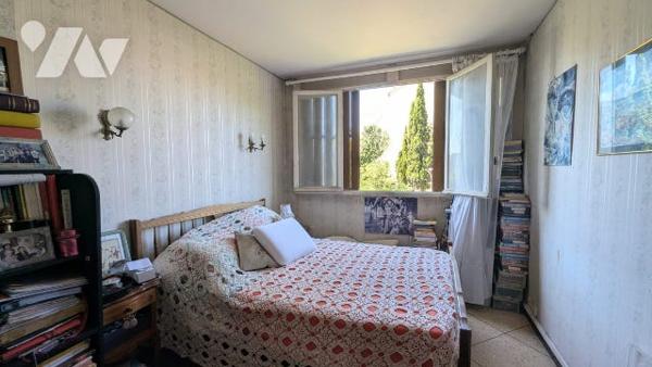 MARSEILLE 13003 – T3 60 m² traversant, ascenseur, balcon, cave, parking libre dans résidence fermée