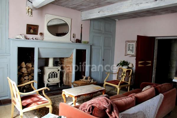 Charmante propriété rurale à vendre, dans un cadre bucolique et romantique, proche de SAINT CLAR (32)