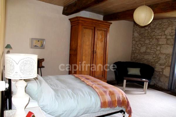 Charmante propriété rurale à vendre, dans un cadre bucolique et romantique, proche de SAINT CLAR (32)