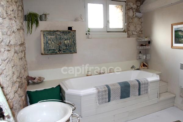Charmante propriété rurale à vendre, dans un cadre bucolique et romantique, proche de SAINT CLAR (32)