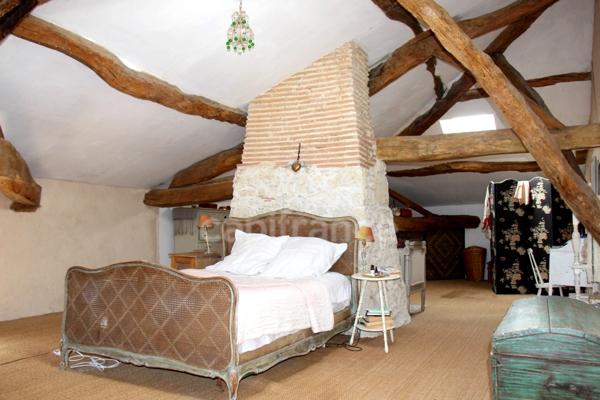 Charmante propriété rurale à vendre, dans un cadre bucolique et romantique, proche de SAINT CLAR (32)