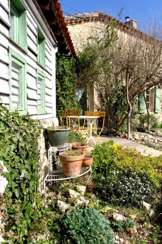 Charmante propriété rurale à vendre, dans un cadre bucolique et romantique, proche de SAINT CLAR (32)