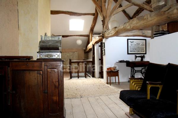 Charmante propriété rurale à vendre, dans un cadre bucolique et romantique, proche de SAINT CLAR (32)