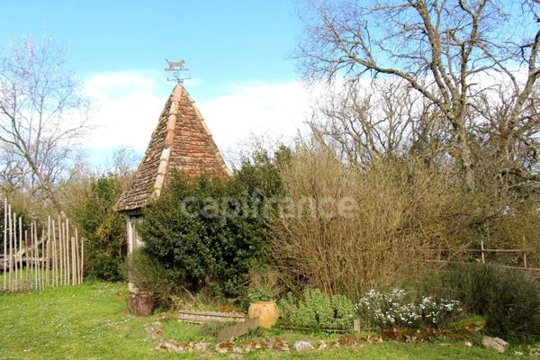 Charmante propriété rurale à vendre, dans un cadre bucolique et romantique, proche de SAINT CLAR (32)