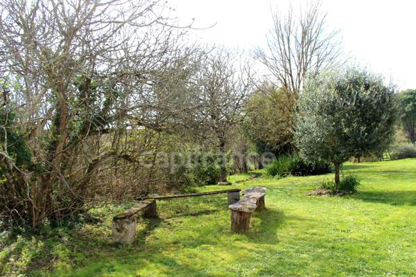 Charmante propriété rurale à vendre, dans un cadre bucolique et romantique, proche de SAINT CLAR (32)