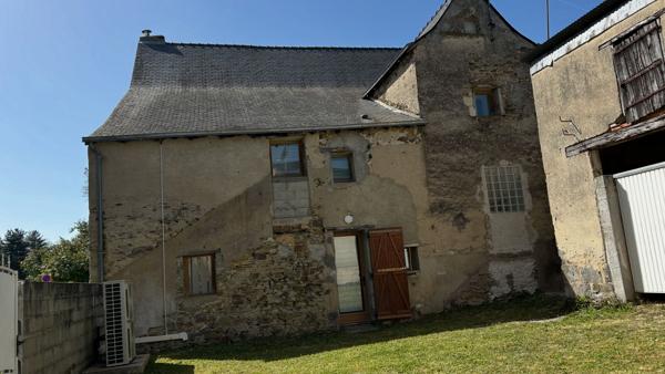 Maison 7 pièce(s) 208 m2 SEGRE EN ANJOU BLEU , Segre en anjou bleu Maison 7 pièce(s) 208 m2 SEGRE EN ANJOU BLEU , Segre en anjou bleu