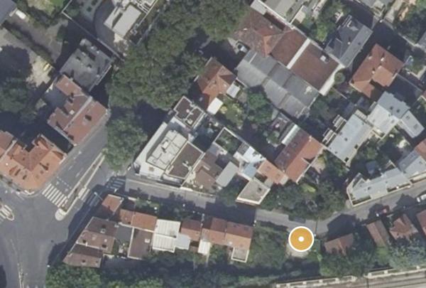 Terrain
        
        - 142 m² Exclusivité 395 000 € *