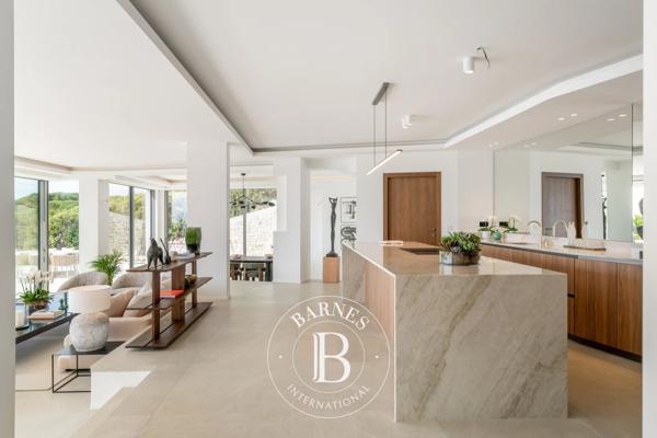 Cannes, Villa 4 Chambres -  273 m² à vendre