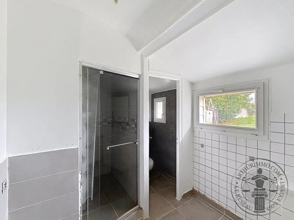 Vente                                                      Maison
                        
                     3 pièces                      63 m2                     à Sainville