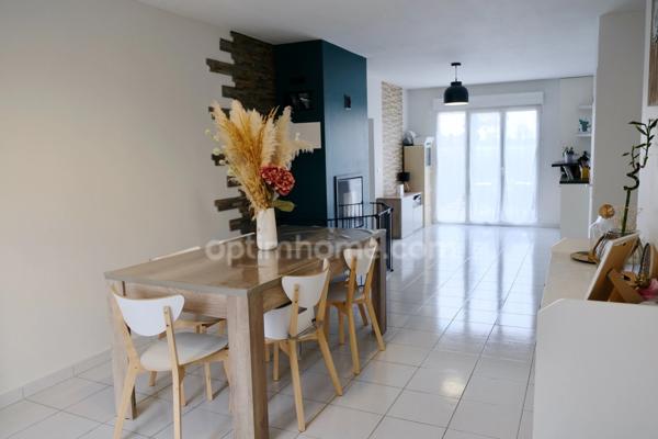 DEMOUVILLE - Maison familiale de 100m2 - 3 chambres - Jardin + Garage fermé