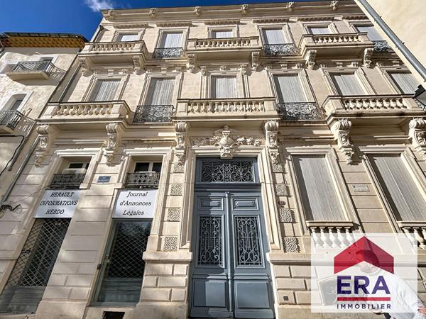 GRAND APPARTEMENT 165M2 DANS BEL IMMEUBLE DE STYLE HAUSSMANNIEN