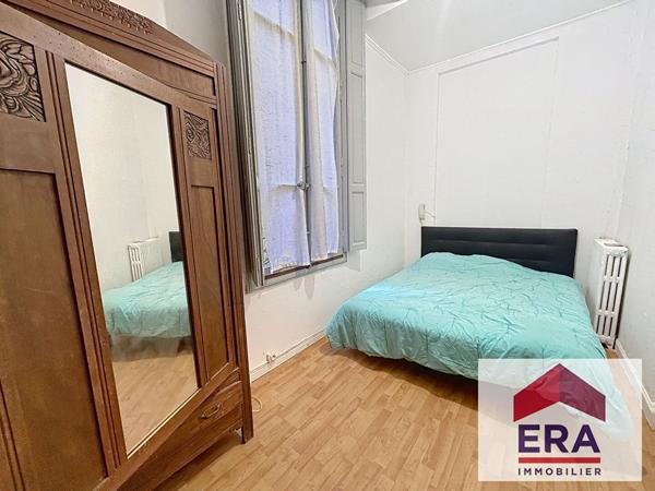 GRAND APPARTEMENT 165M2 DANS BEL IMMEUBLE DE STYLE HAUSSMANNIEN