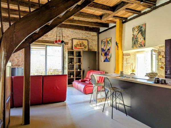 Charmante maison ancienne à Cougousse (moins de 20 min de Rodez et à 5 min de Marcillac-Vallon)