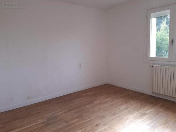 Maison individuelle à vendre à Cléguérec dans le Morbihan (56480), ref : 063-393