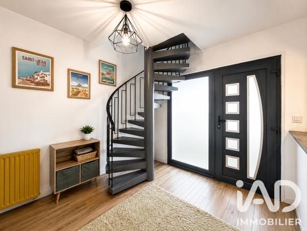 Maison à vendre 6 pièces 116 m² Lagny-sur-Marne