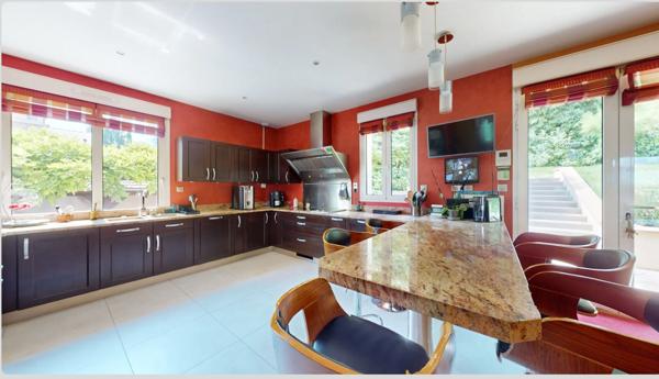 Maison Athis Mons 8 pièce(s) 354.10 m2