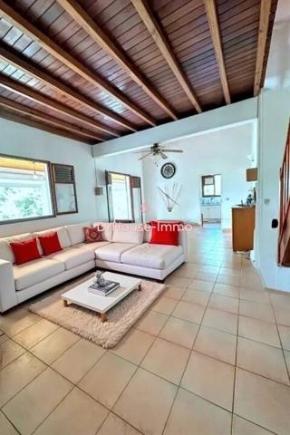 Maison à vendre 6 pièces de 230 m²