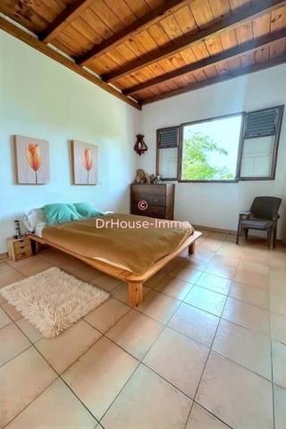 Maison à vendre 6 pièces de 230 m²