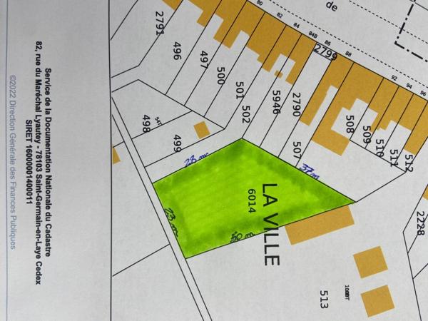 Terrain à batir à la bassée de 1039 m²