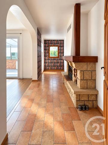 Maison à vendre  6 pièces - 154 m 2   THORIGNY SUR MARNE  - 77