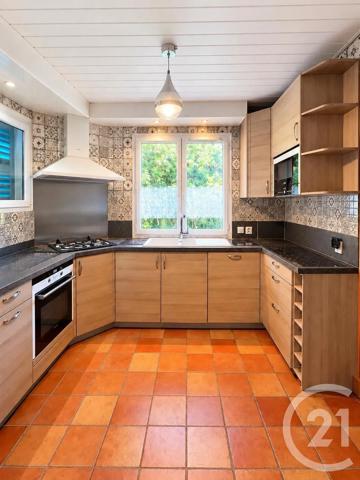 Maison à vendre  6 pièces - 154 m 2   THORIGNY SUR MARNE  - 77