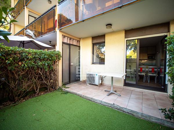 Studio Rez de jardin Mandelieu La Napoule LOCATION MEUBLEE