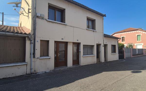 Appartement à louer    1 pièce • 30 m2 Pont-Saint-Esprit