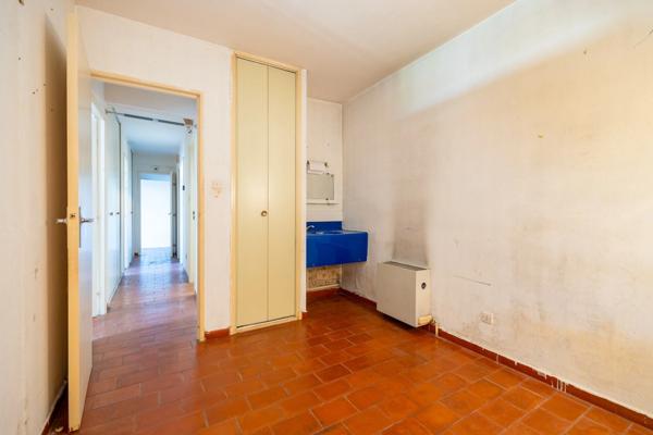 ***VISITE VIRTUELLE DISPONIBLE SUR DEMANDE…MARSEILLE 11/12EME…APPARTEMENT-VILLA…LE COLLET DES COMTES…TERRASSE ET JARDIN…DOUBLE BOX…RARE À LA VENTE***