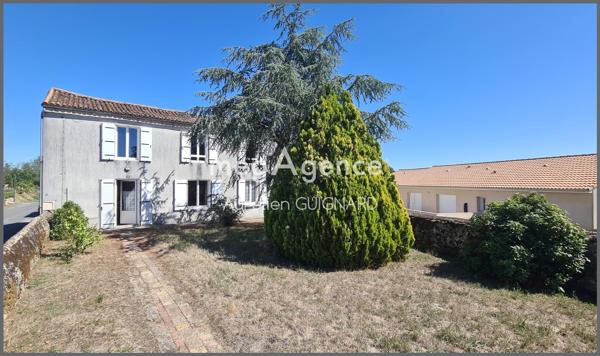 Maison à FAYE-L'ABBESSE, 79350 - 7 pièces 124m²