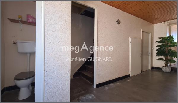 Maison à FAYE-L'ABBESSE, 79350 - 7 pièces 124m²