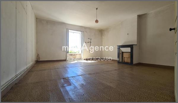 Maison à FAYE-L'ABBESSE, 79350 - 7 pièces 124m²
