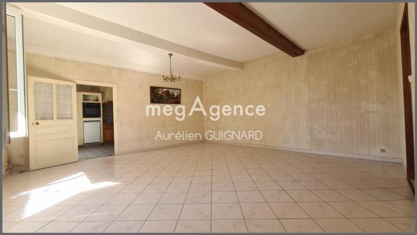 Maison à FAYE-L'ABBESSE, 79350 - 7 pièces 124m²
